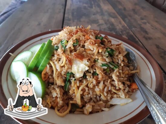 Nasi Goreng Pak Slamet: Kenangan Lezat di Pasar Gede Cilacap